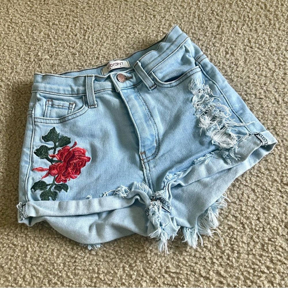 Vibrant Light Blue Distressed Jean Shorts with Red Rose Embroidery size S small